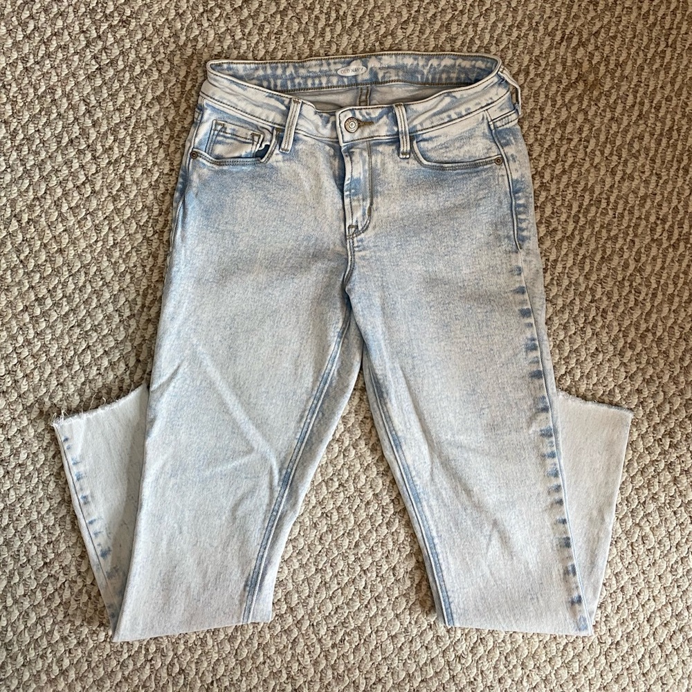 Old Navy Rockstar Acid Wash Jeans!